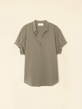  Camisas de mujer | Camisa Xirena Channing con trébol de cuatro hojas