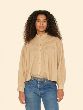  Damesshirts | Xirena Biscuit Clara Shirt