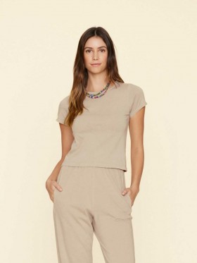 Damestruien en T-shirts | Xirena Twine Taupe Pixie Tee