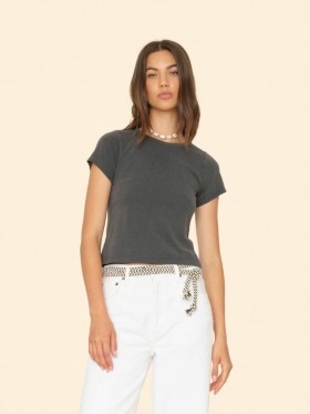 Damestruien en T-shirts | Xirena Vintage Black Pixie Tee